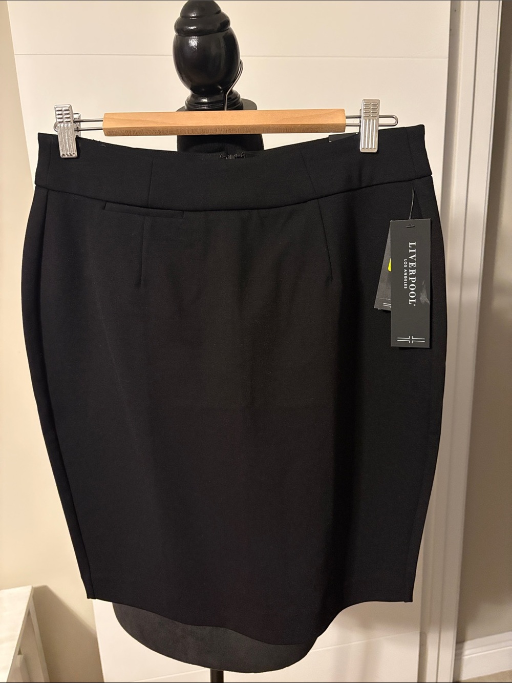 Liverpool Black Pencil Skirt - Sleek Tailored Fit 2T New